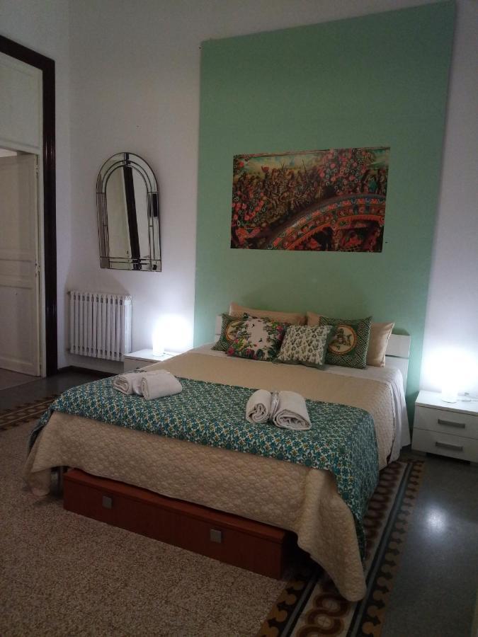 Locami Palermo Centro Rooms Exterior foto
